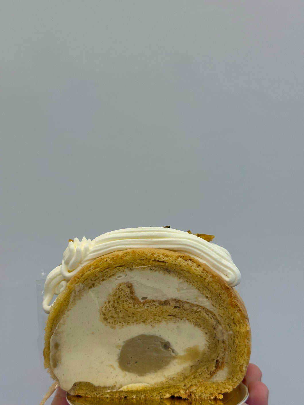 6” PISTACHIO ROLL