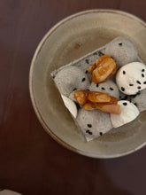 Load image into Gallery viewer, BLACK SESAME PEANUT SHORTCKAE 黑芝麻花生蛋糕
