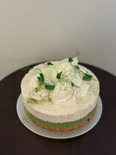 Load image into Gallery viewer, TOFU MATCHA CHEESE 豆腐 抹茶起司
