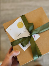 Load image into Gallery viewer, MID AUTUMN GIFT BOX 中秋禮盒
