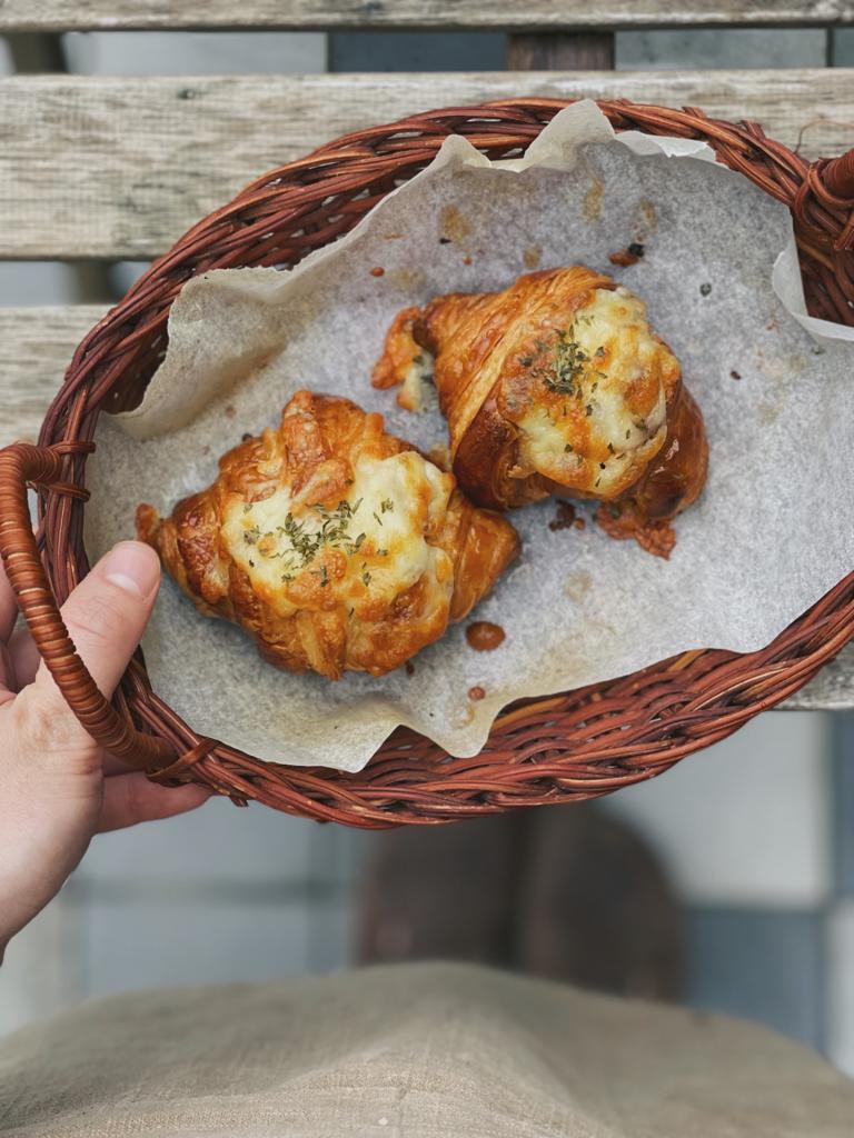 MINI HAM& CHEESE CROISSANT 迷你火腿起司可頌 (24pcs)